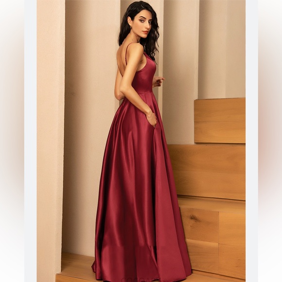 Fame and Partners Dresses & Skirts - Fame and Partners Gown With Buttons